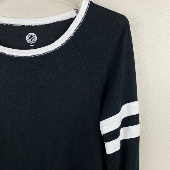 SO Relaxed Long Sleeve Top - Picture 3 of 4